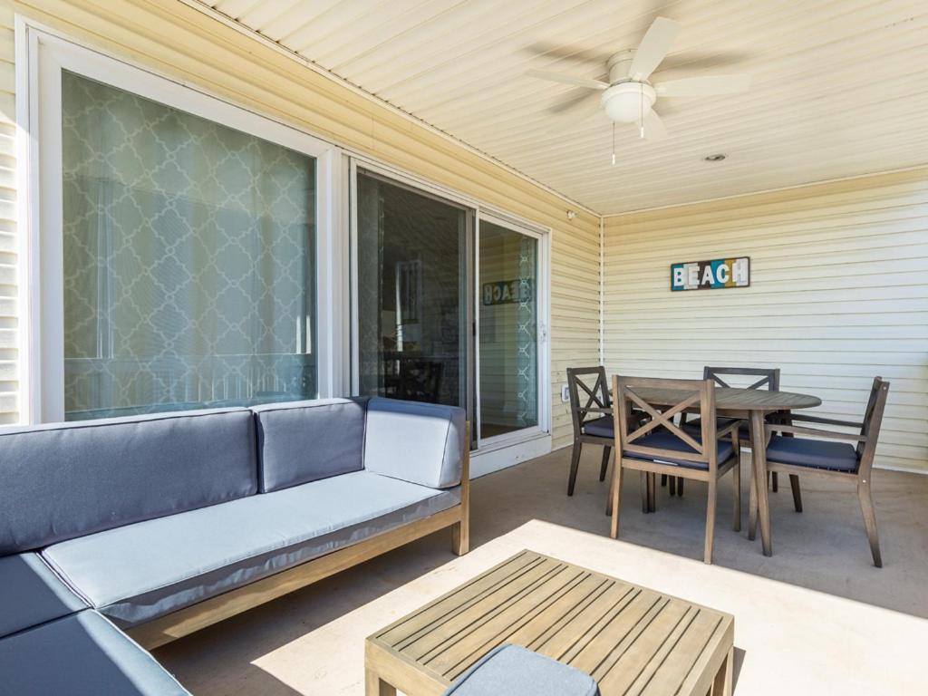 Bee By The Sea Apartment Tybee Island Exterior photo